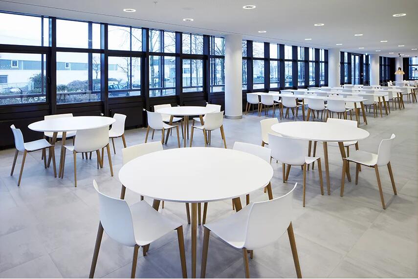 开云（中国） - 桌几|餐桌|办公家具|设计师家具|Gher 餐台/洽谈台